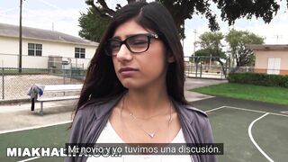 MIA KHALIFA - Mi novio no me deja hacer un trío, así que tuve sexo con dos hombres